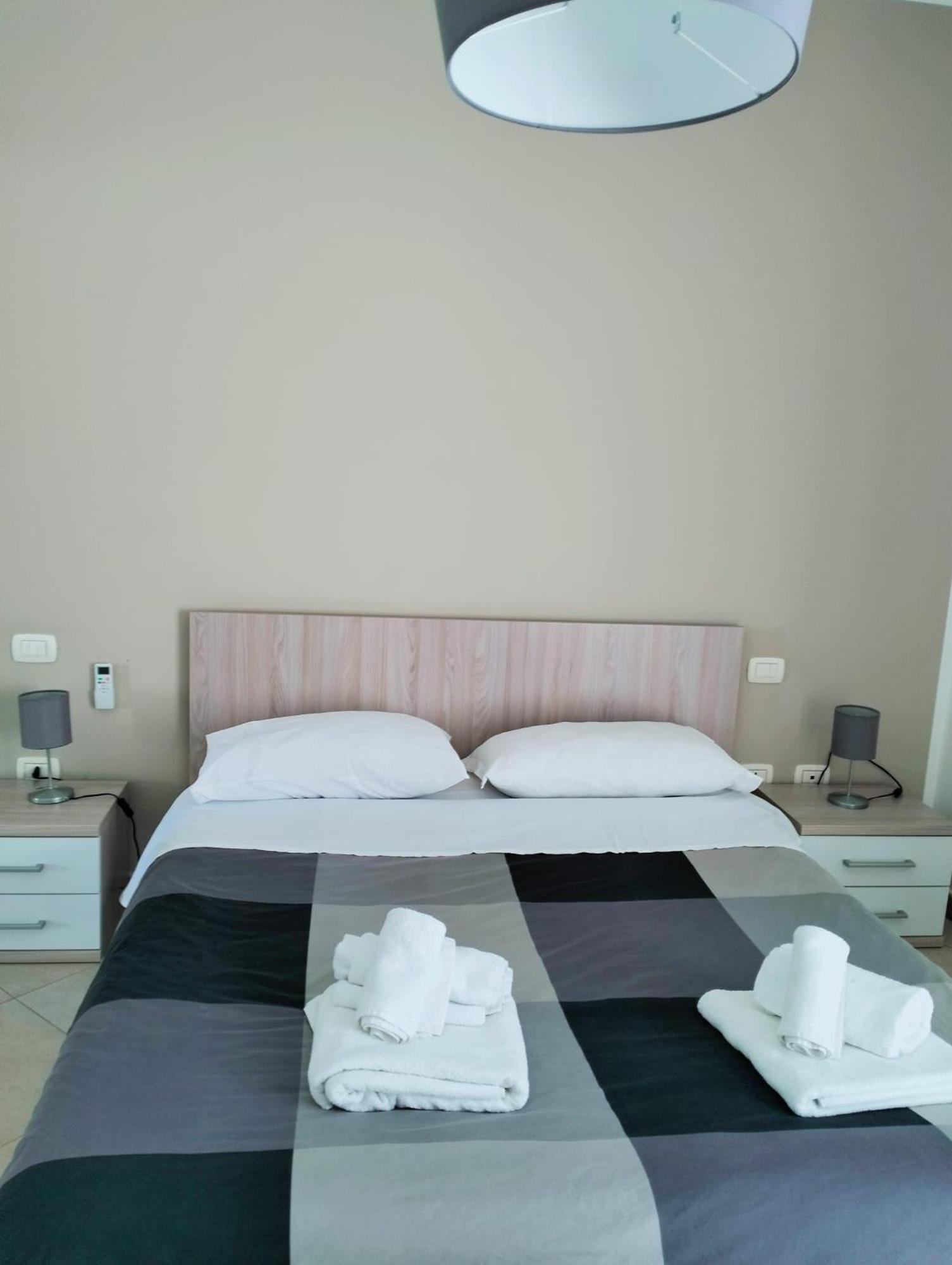 Mandra Capreria Red Luxury In Borgo Guardiola Near Cefalu מראה חיצוני תמונה