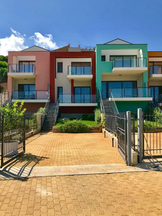 Mandra Capreria Red Luxury In Borgo Guardiola Near Cefalu מראה חיצוני תמונה